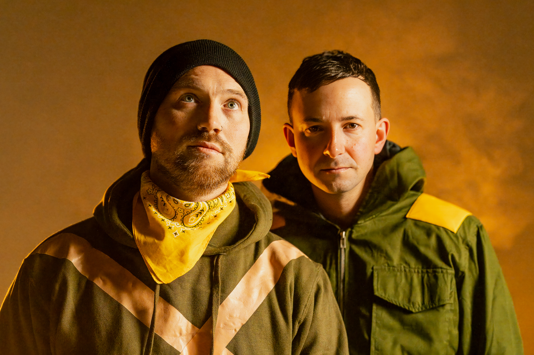 BLURRYFACE-GreenYellow-Tight-4